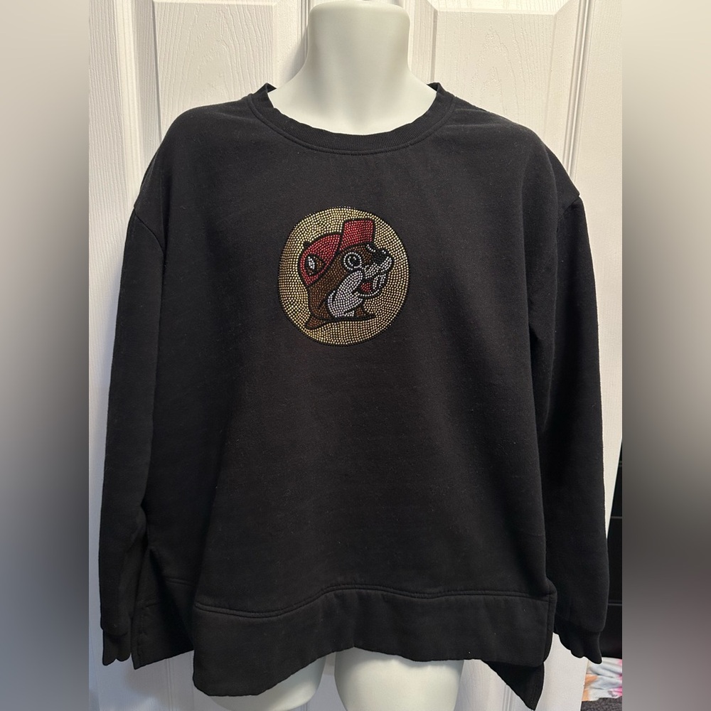 Women’s Bucees sweatshirt size XL